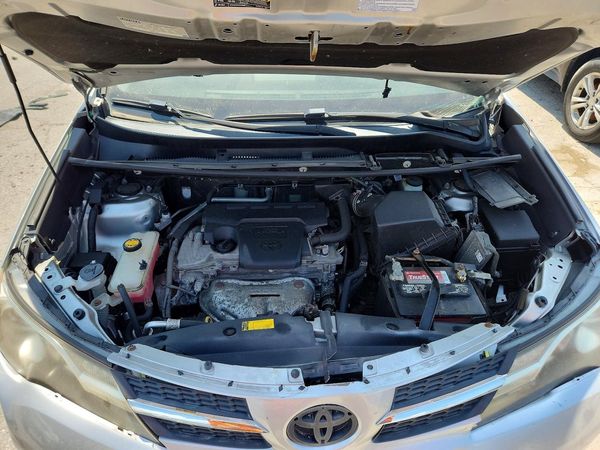 2015 TOYOTA RAV4
