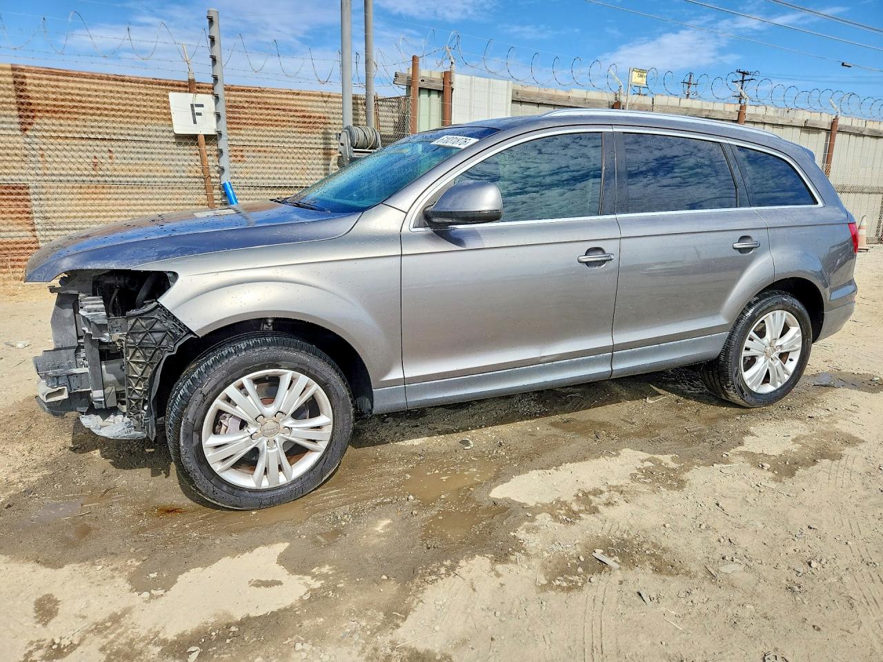 2010 AUDI Q7 Premium