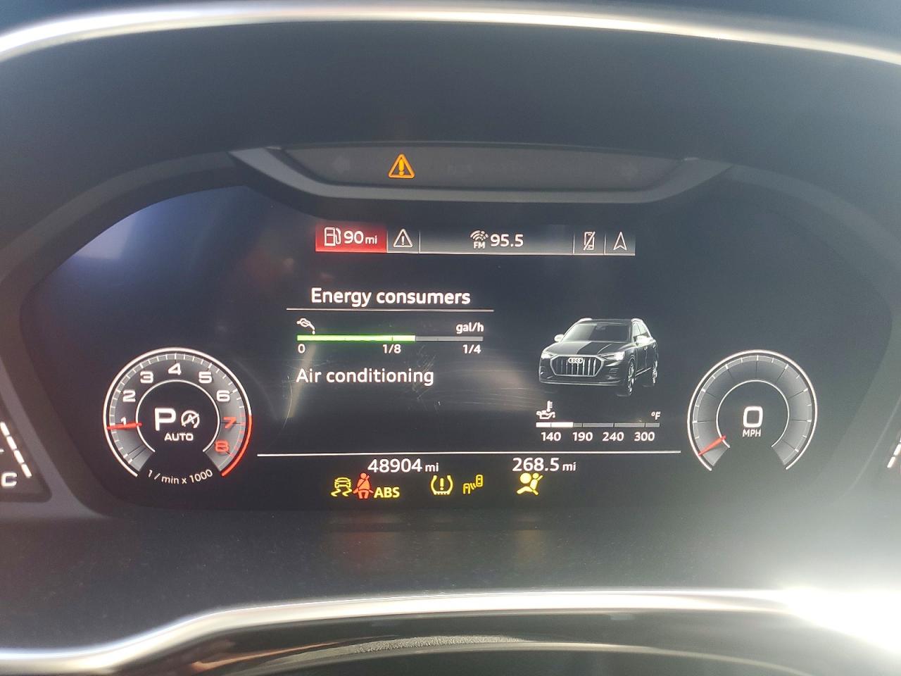 2019 AUDI Q3