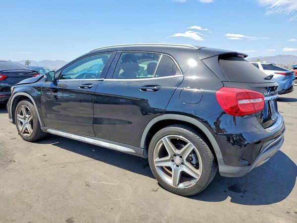 2015 MERCEDES-BENZ GLA