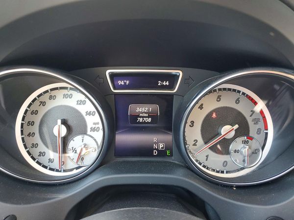 2015 MERCEDES-BENZ GLA