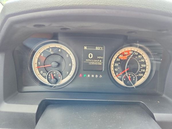 2015 RAM 1500 ST