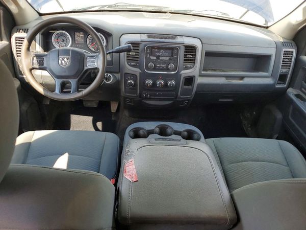 2015 RAM 1500 ST