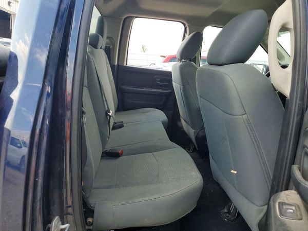 2015 RAM 1500 ST