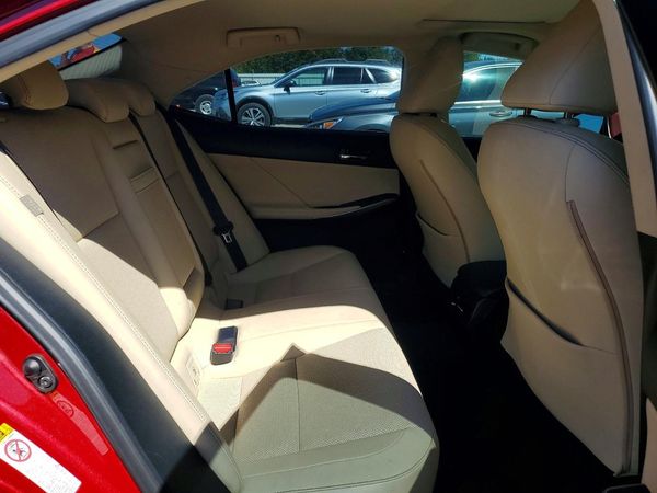 2015 LEXUS IS 250
