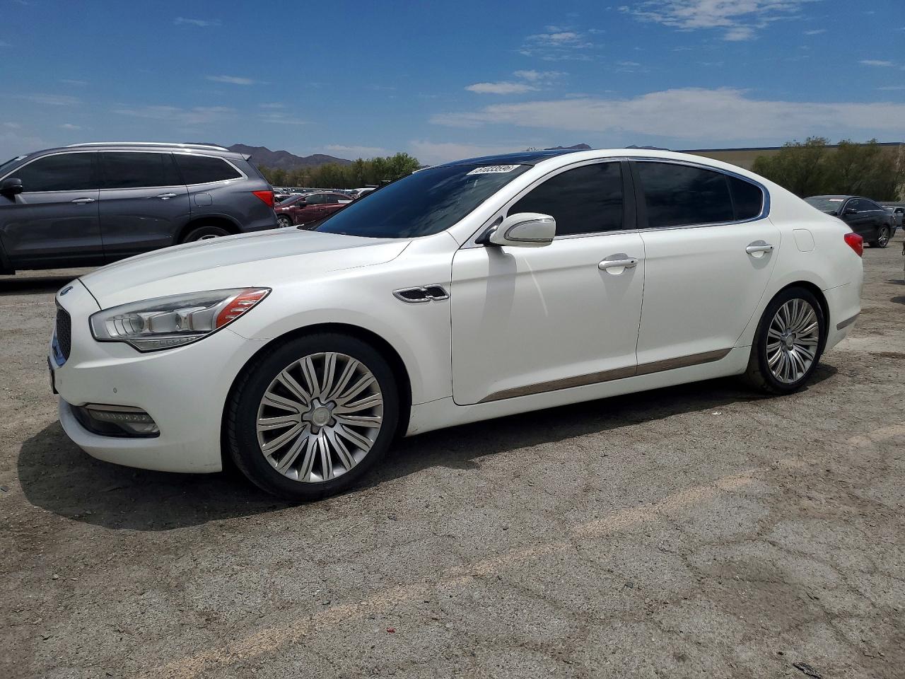 2015 KIA K900