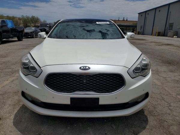 2015 KIA K900