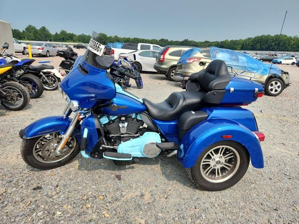 2024 HARLEY-DAVIDSON FLHTCUTG