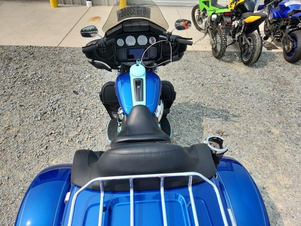 2024 HARLEY-DAVIDSON FLHTCUTG