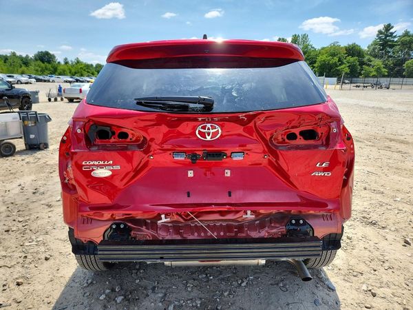 2026 TOYOTA COROLLA CROSS LE