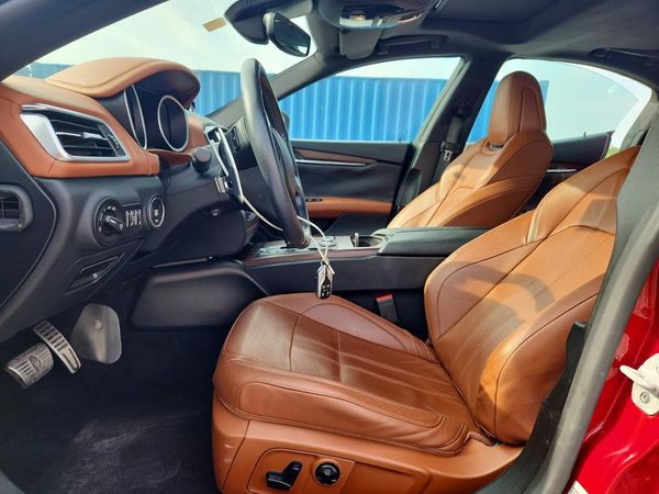 2017 MASERATI GHIBLI Sport