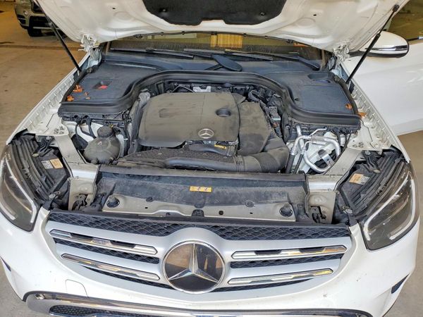 2021 MERCEDES-BENZ GLC GLC300-4M