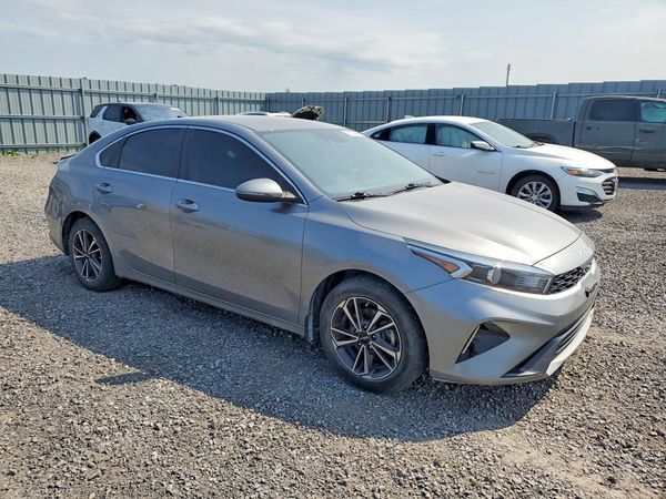 2022 KIA FORTE GT Line
