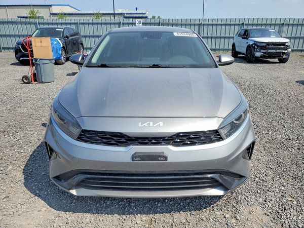 2022 KIA FORTE GT Line