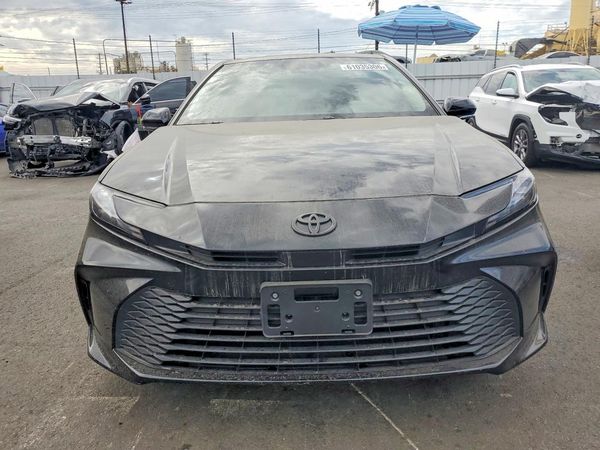 2025 TOYOTA CAMRY