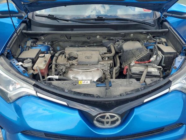 2017 TOYOTA RAV4 XLE