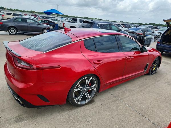 2020 KIA STINGER GT2