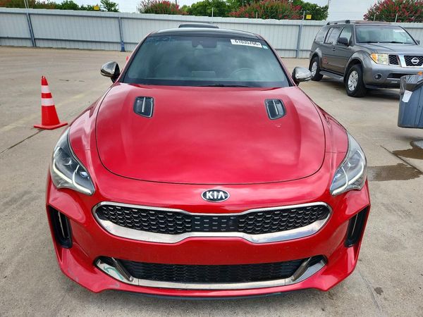 2020 KIA STINGER GT2