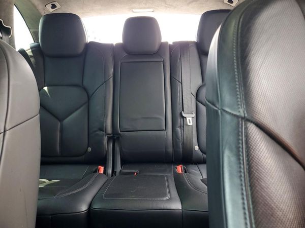 2014 PORSCHE CAYENNE Turbo