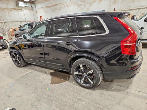 2019 VOLVO XC90 R-Design