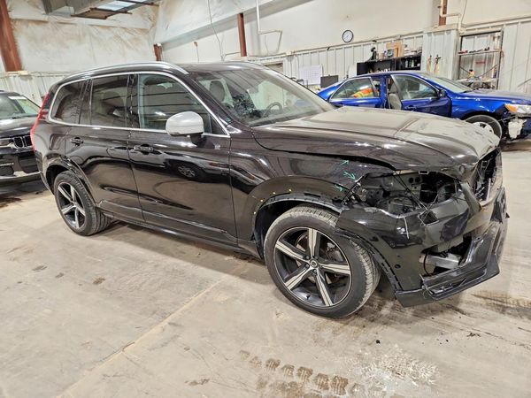 2019 VOLVO XC90 R-Design