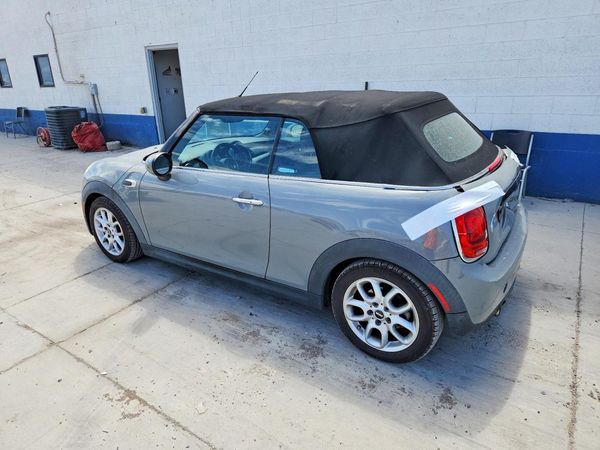 2016 MINI COOPER