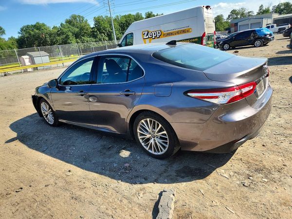 2019 TOYOTA CAMRY