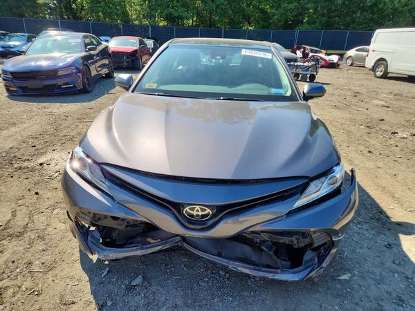 2019 TOYOTA CAMRY