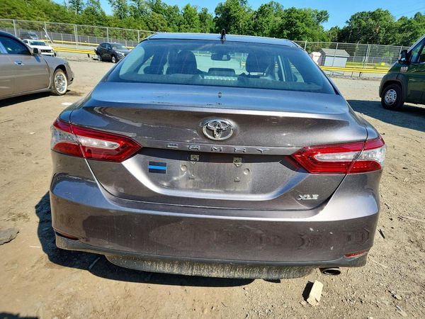 2019 TOYOTA CAMRY