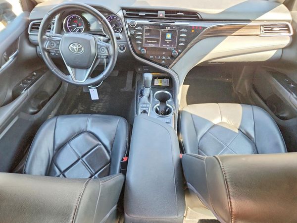 2019 TOYOTA CAMRY