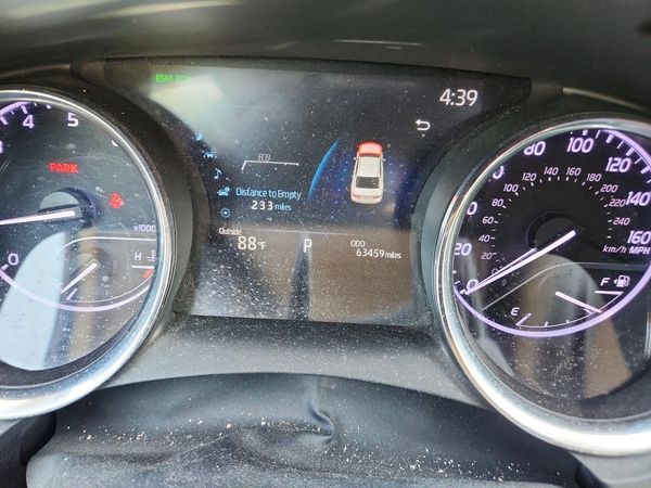 2019 TOYOTA CAMRY