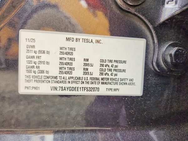 2026 TESLA MODEL Y