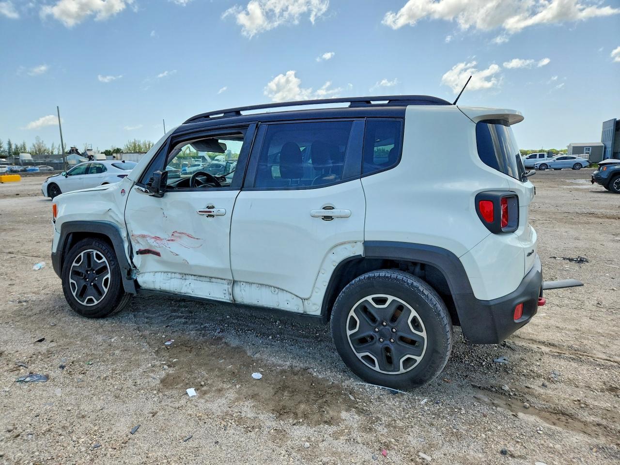 2016 JEEP RENEGADE TRAILHAWK 4X4