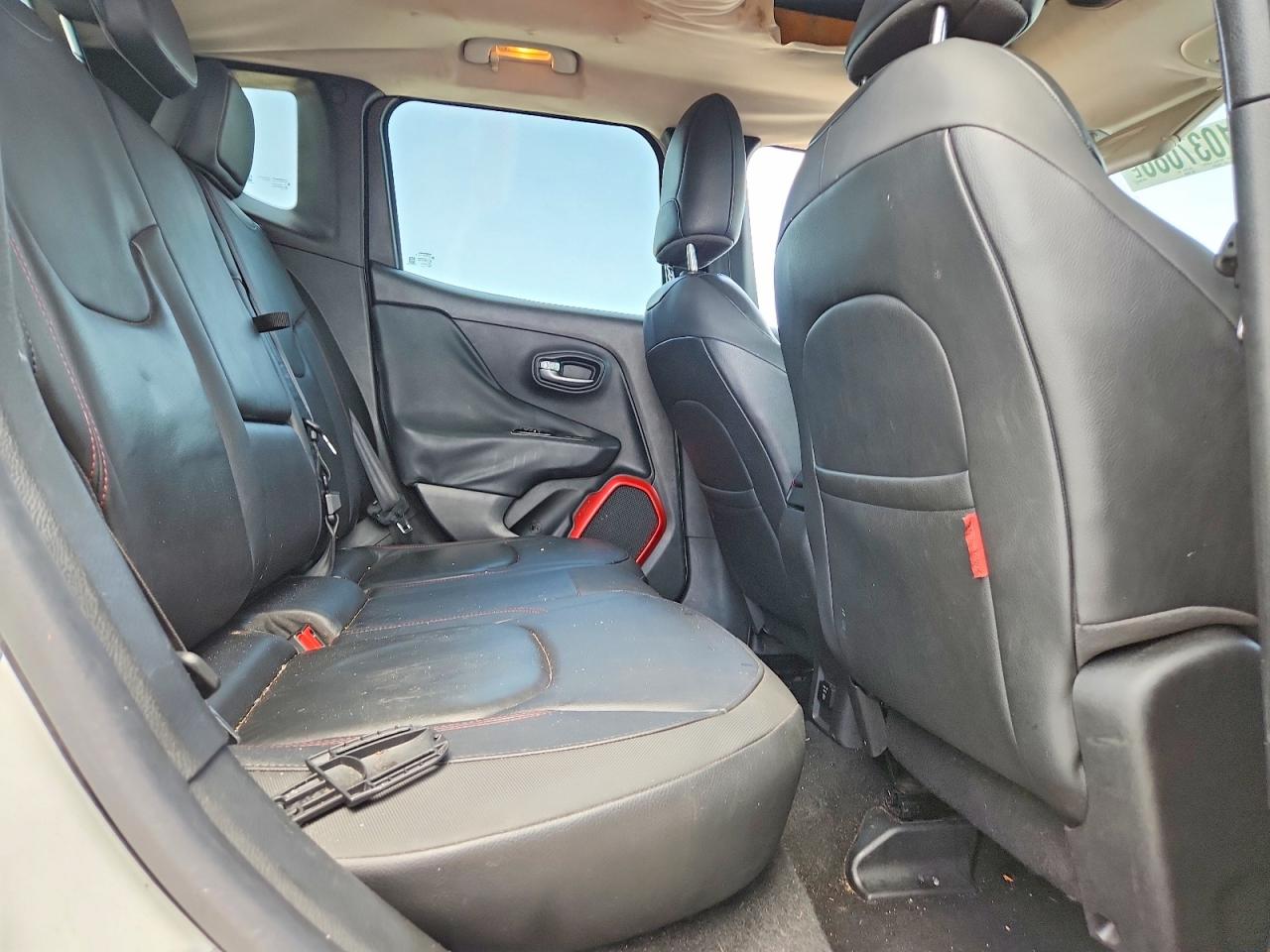 2016 JEEP RENEGADE TRAILHAWK 4X4