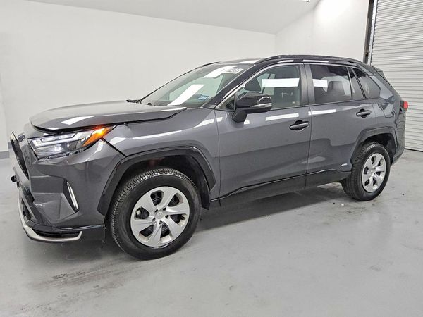 2025 TOYOTA RAV4 XSE