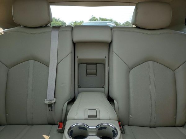 2012 CADILLAC SRX Performance