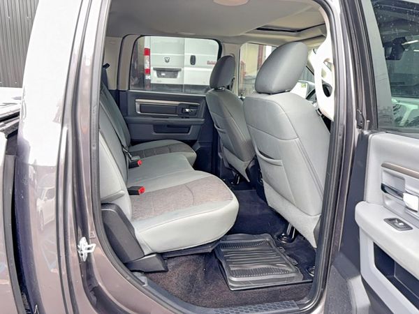 2015 RAM 1500 SLT