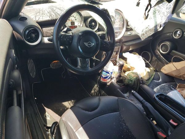 2012 MINI COOPER COUPE