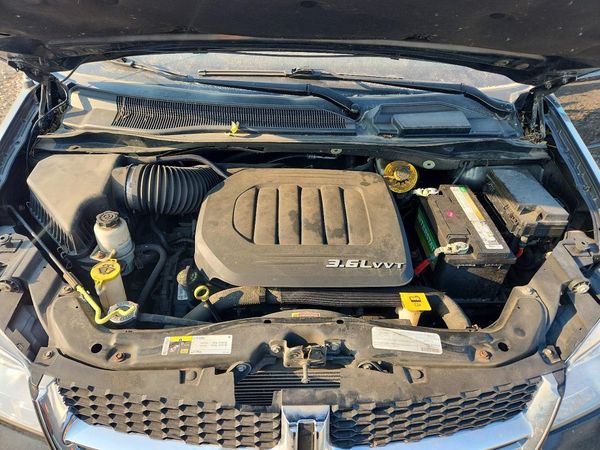 2016 DODGE GRAND CARAVAN SE