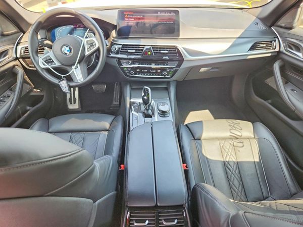 2022 BMW M550XI xDrive