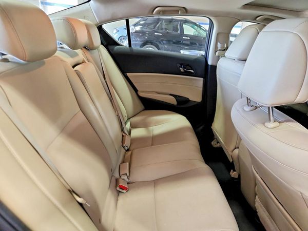2016 ACURA ILX Premium/Tech
