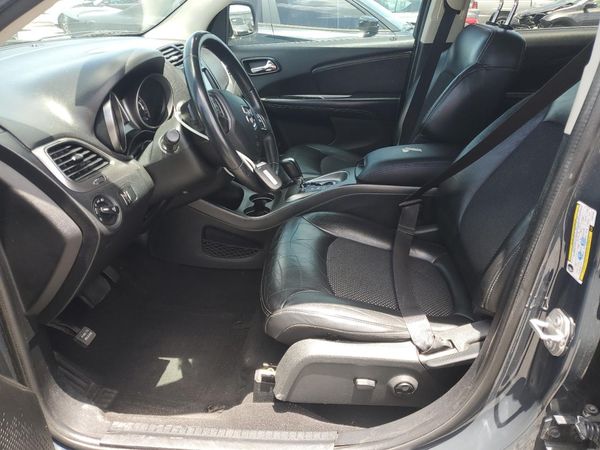2017 DODGE JOURNEY
