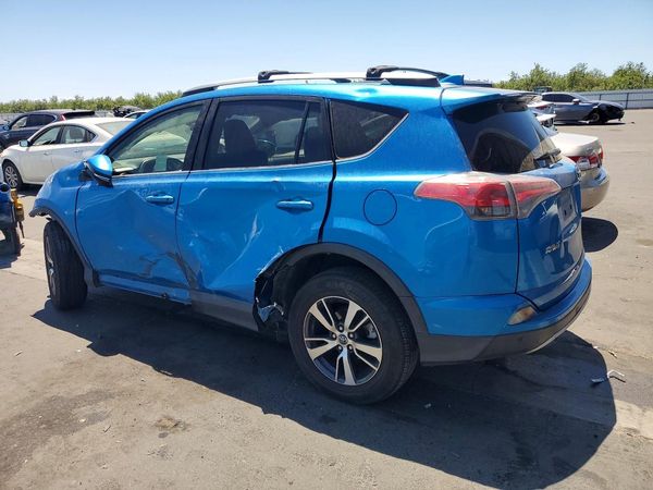 2017 TOYOTA RAV4 XLE