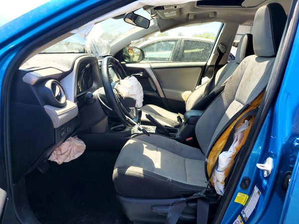 2017 TOYOTA RAV4 XLE