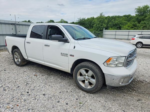 2016 RAM 1500 SLT REGULAR CAB