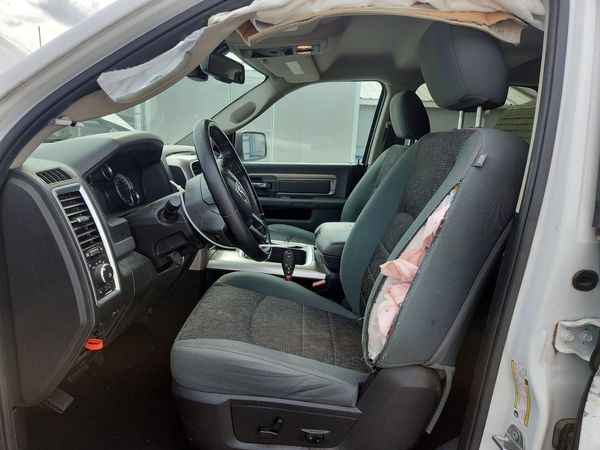 2016 RAM 1500 SLT REGULAR CAB