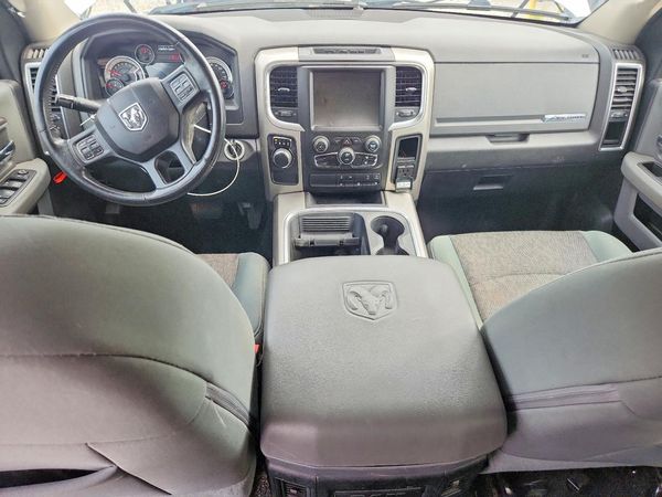 2016 RAM 1500 SLT REGULAR CAB