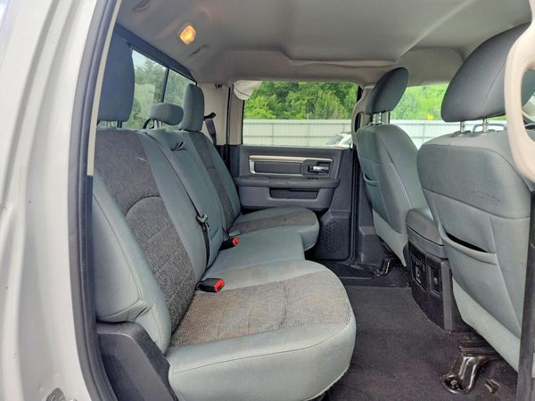2016 RAM 1500 SLT REGULAR CAB