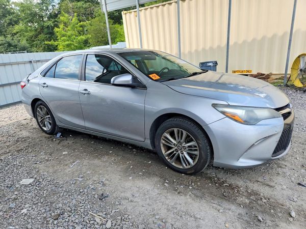 2015 TOYOTA CAMRY