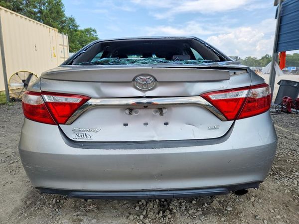 2015 TOYOTA CAMRY